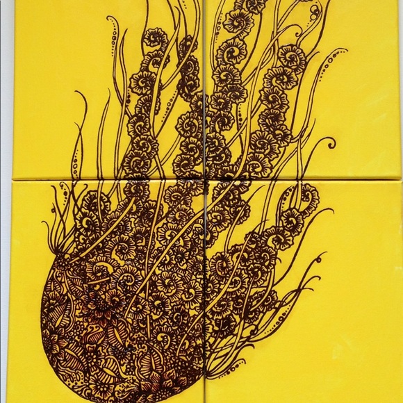 Jellyfish Acrylic Henna Painting, Mixed media - Picture 5 of 8